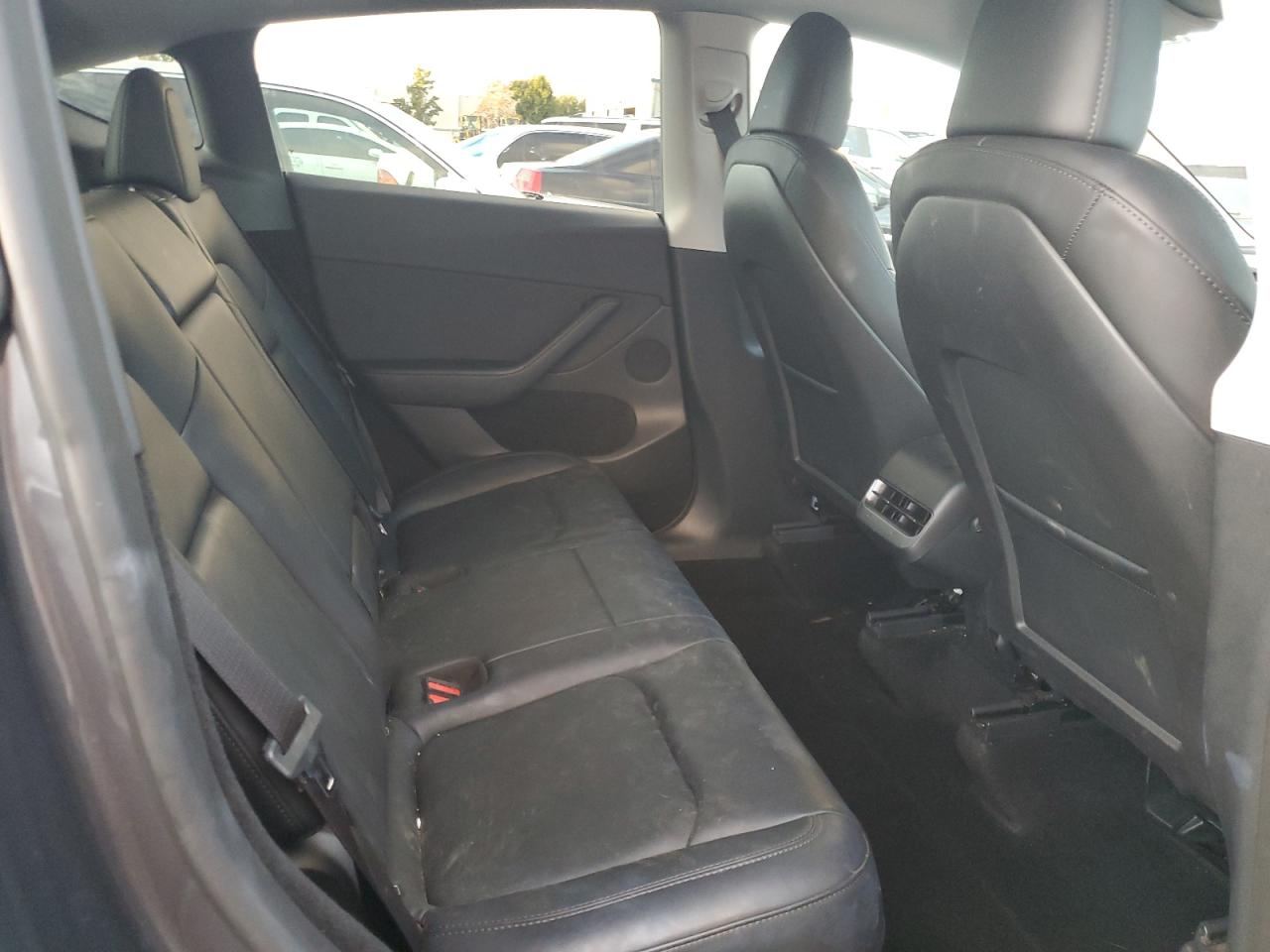 2023 Tesla Model Y VIN: 7SAYGDED1PF972383 Lot: 93039005