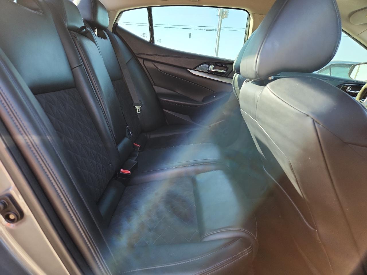 2018 Nissan Maxima 3.5S VIN: 1N4AA6AP8JC388035 Lot: 92405375