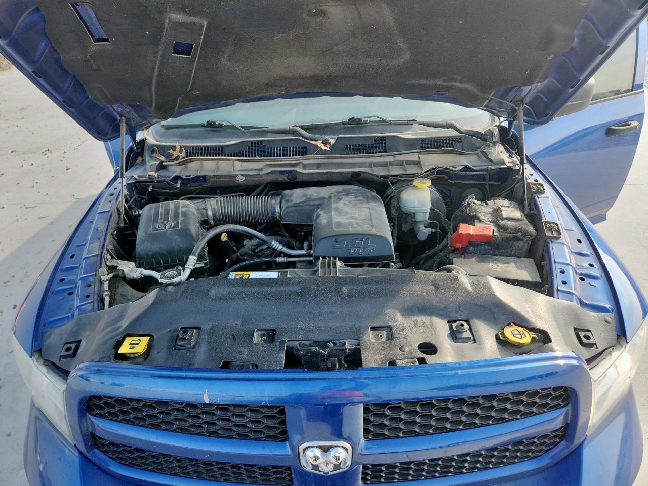 2018 Ram 1500 St VIN: 1C6RR6FG9JS166244 Lot: 93392255