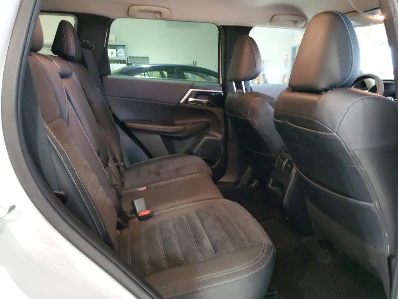 2023 Mitsubishi Outlander Se VIN: JA4J4UA82PZ045638 Lot: 92694505