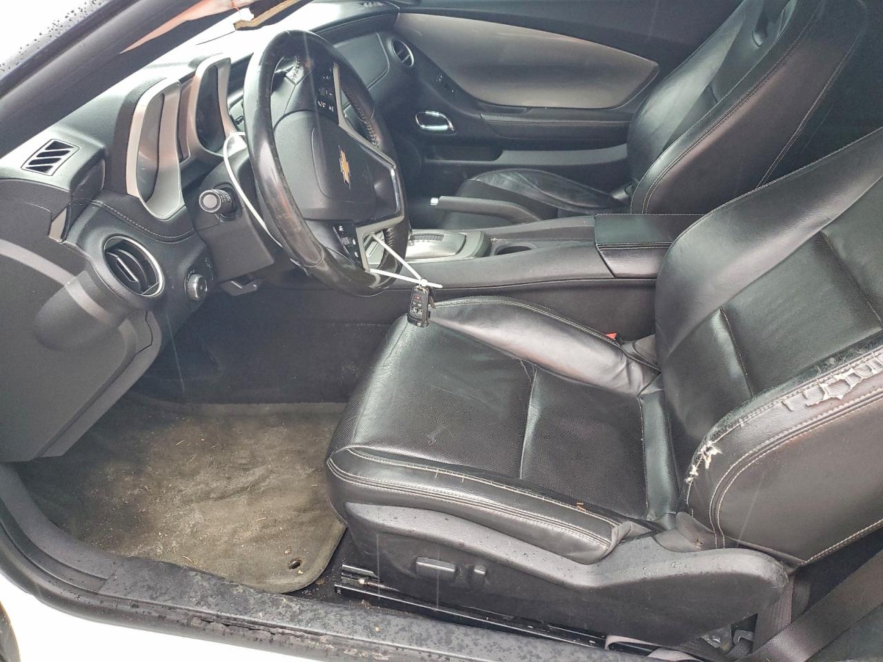 2015 Chevrolet Camaro Lt VIN: 2G1FF1E32F9263843 Lot: 94563655