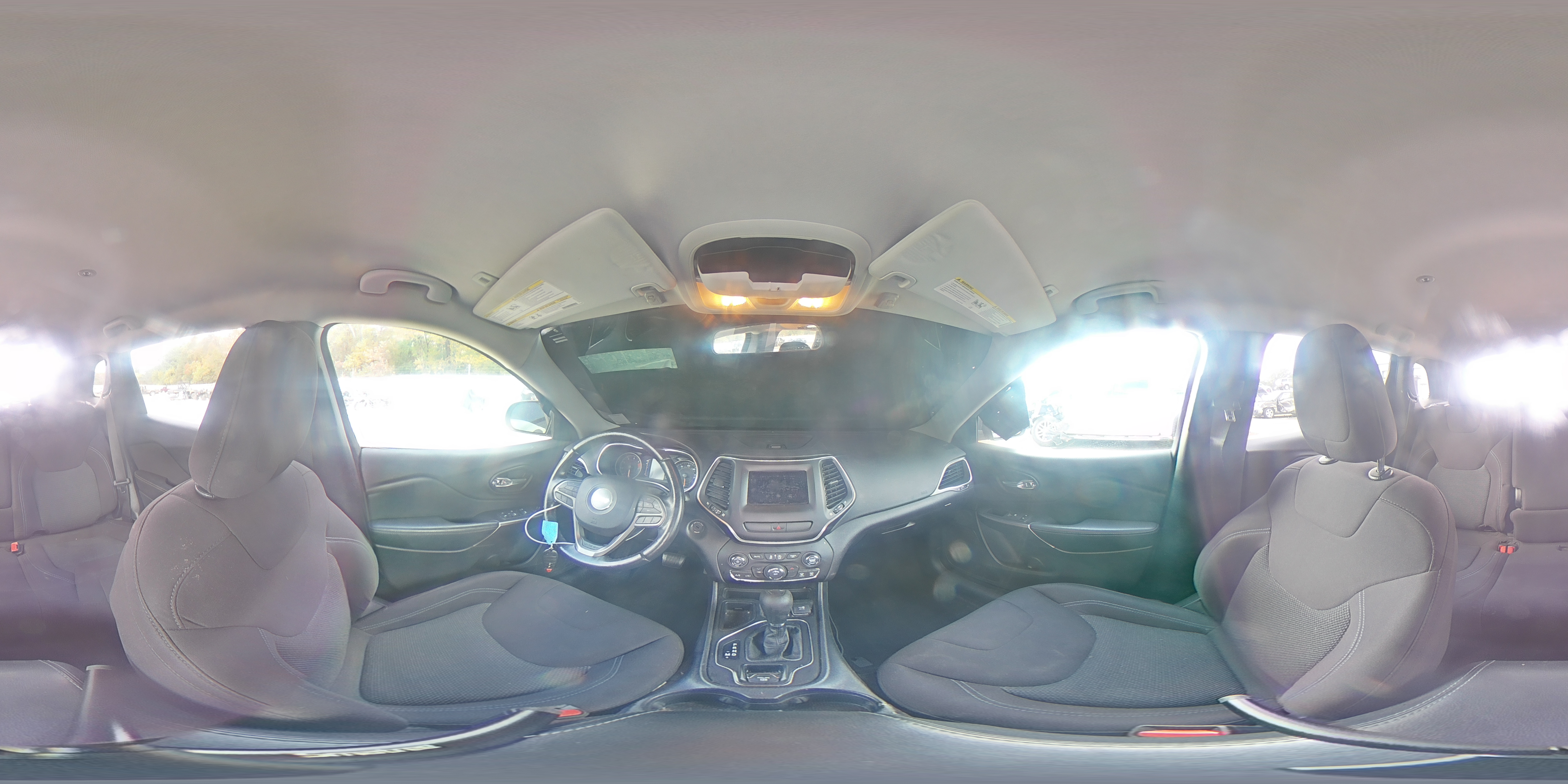 2019 Jeep Cherokee Latitude VIN: 1C4PJLCB2KD487613 Lot: 91824905