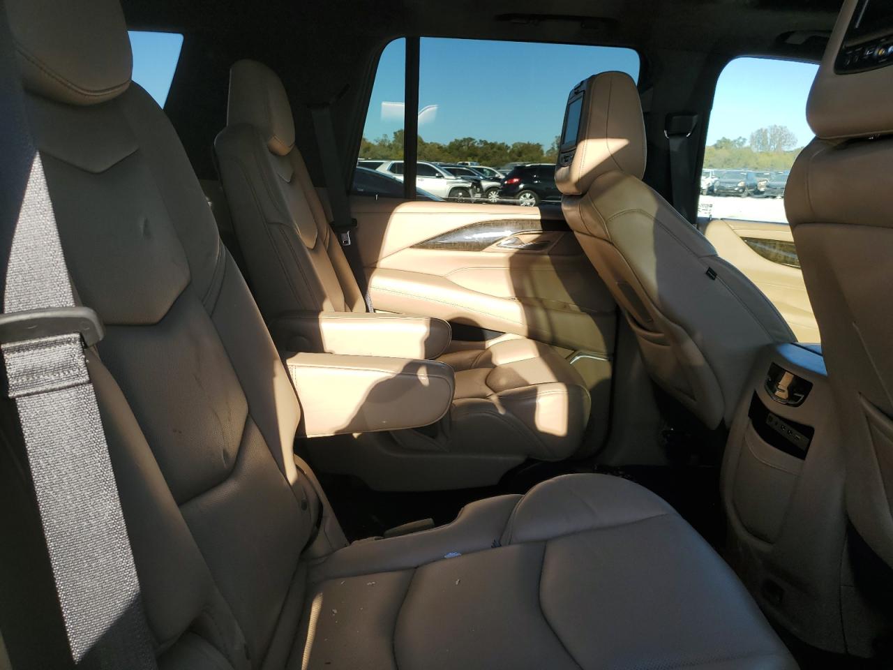 2019 Cadillac Escalade Platinum VIN: 1GYS4DKJ3KR171294 Lot: 91153265