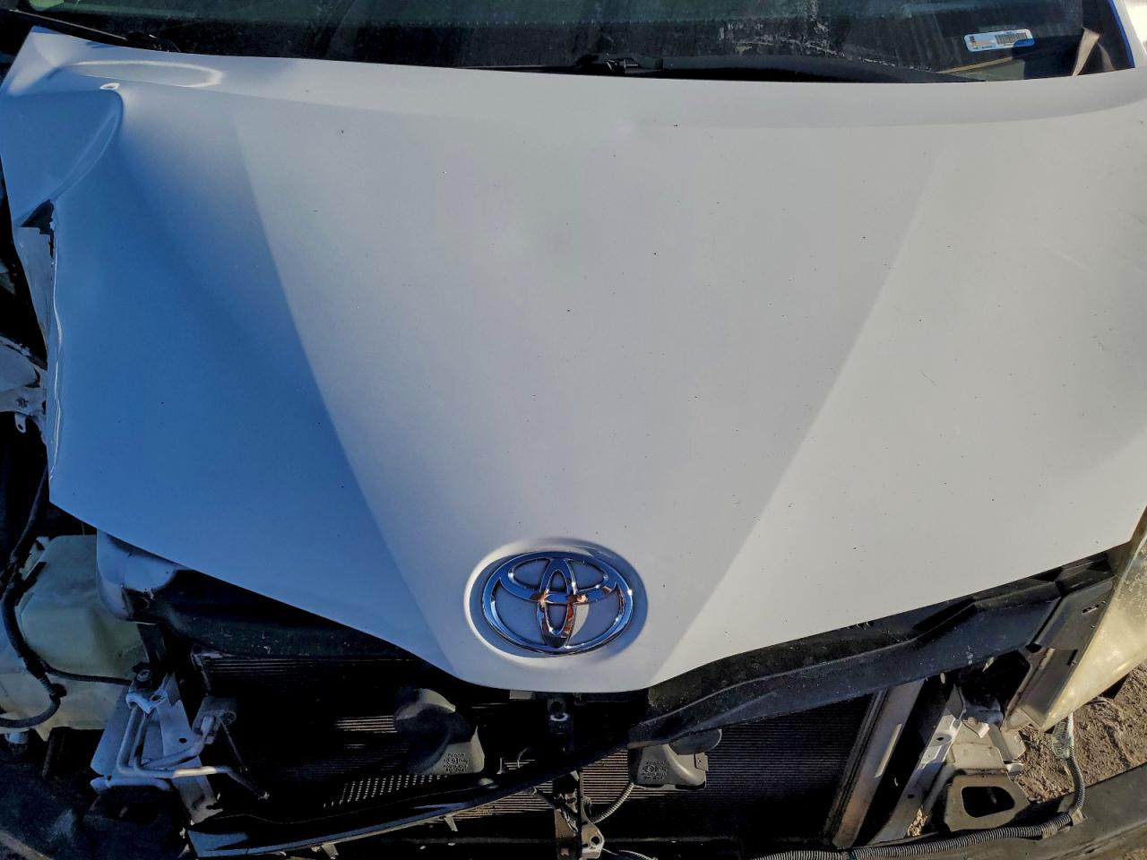 2011 Toyota Sienna Le VIN: 5TDKK3DCXBS109249 Lot: 94274335