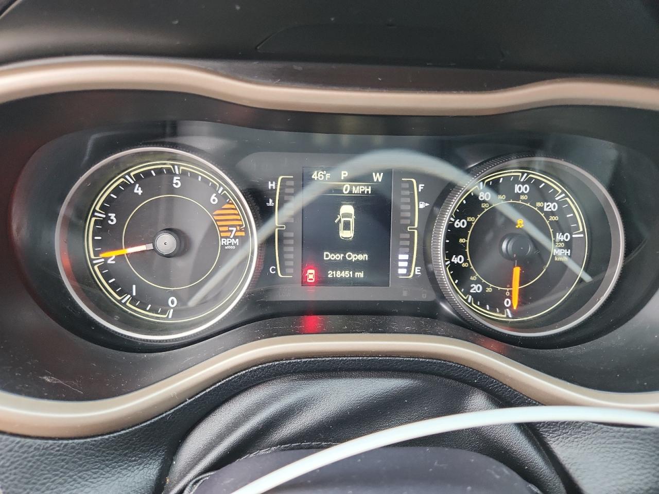 2018 Jeep Cherokee Latitude VIN: 1C4PJLCB6JD590306 Lot: 93496265