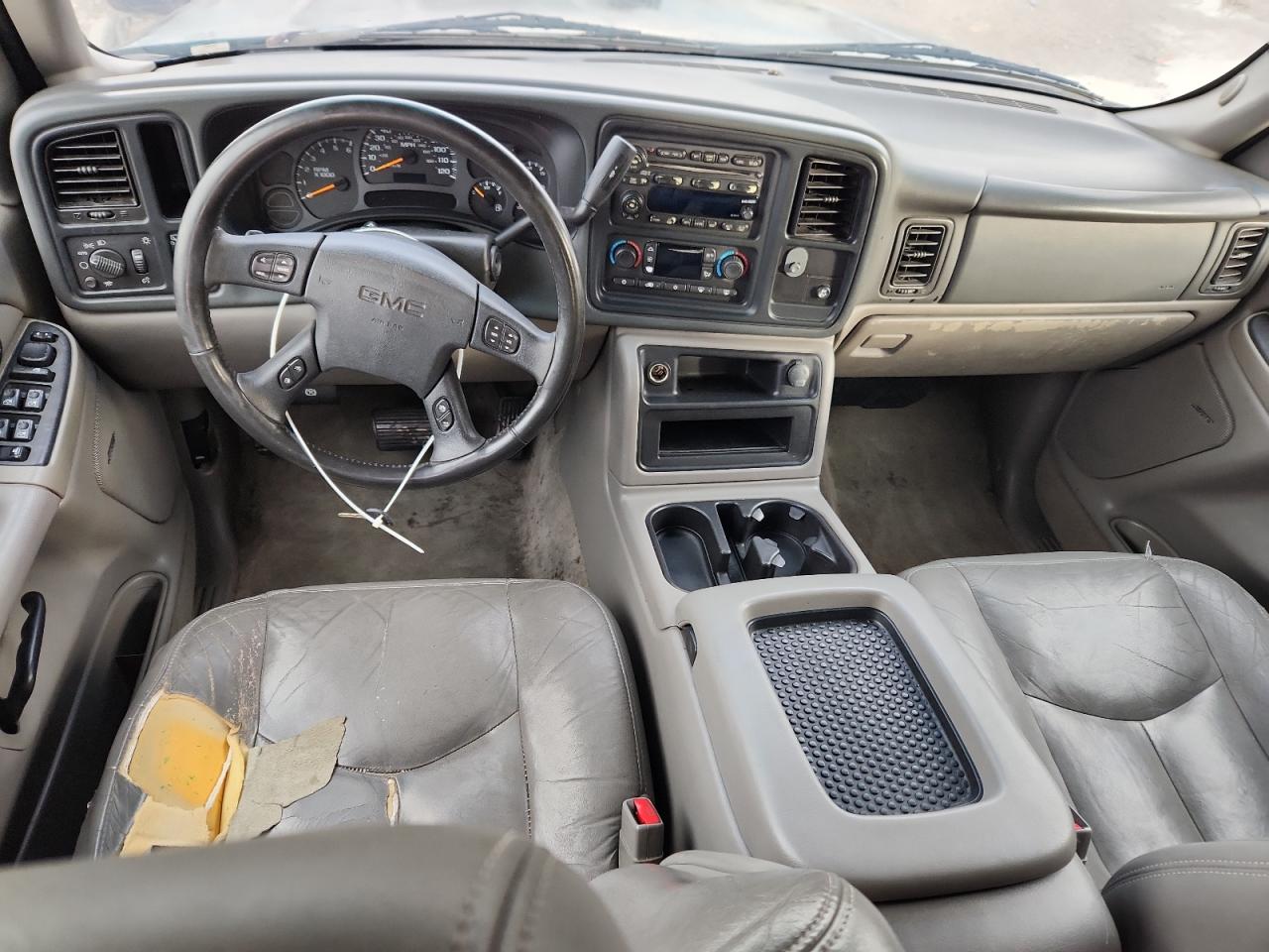 2004 GMC Yukon VIN: 1GKEC13T74R286315 Lot: 93218625