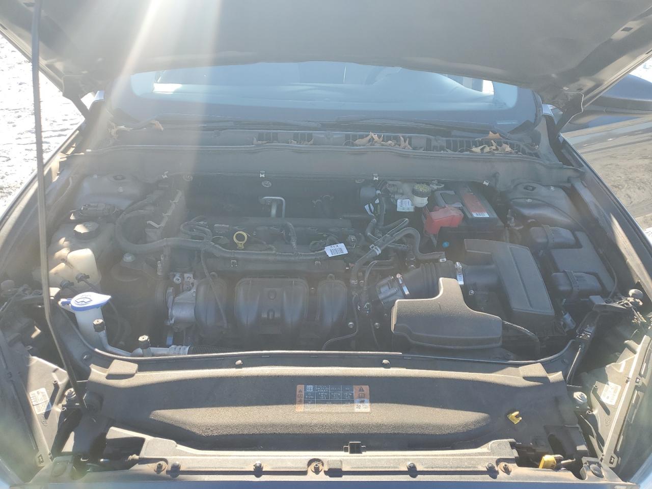 2016 Ford Fusion S VIN: 3FA6P0G74GR375575 Lot: 87130455