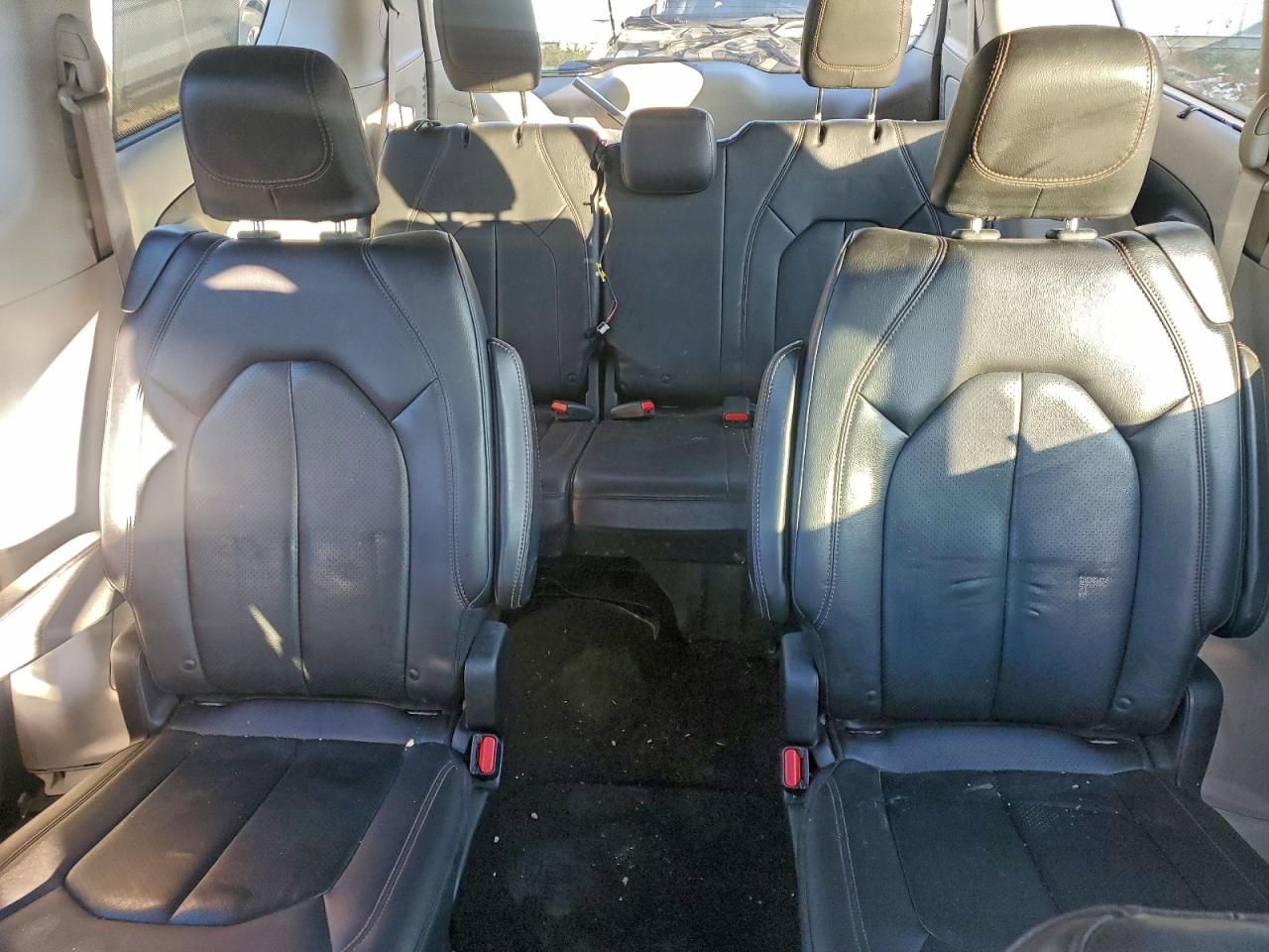 2019 Chrysler Pacifica Touring L VIN: 2C4RC1BG5KR547983 Lot: 93735005