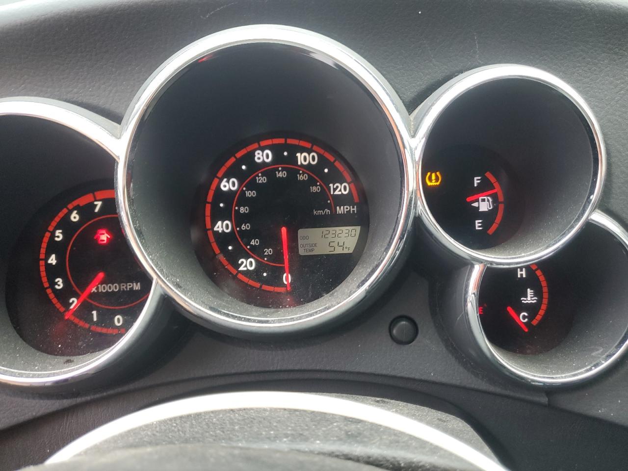 2007 Toyota Corolla Matrix Xr VIN: 2T1KR32E27C657407 Lot: 92811855