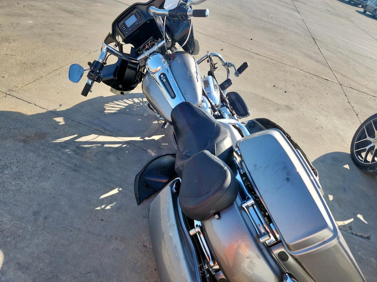 2017 Harley-Davidson Fltrx Road Glide VIN: 1HD1KHC33HB622092 Lot: 91903005