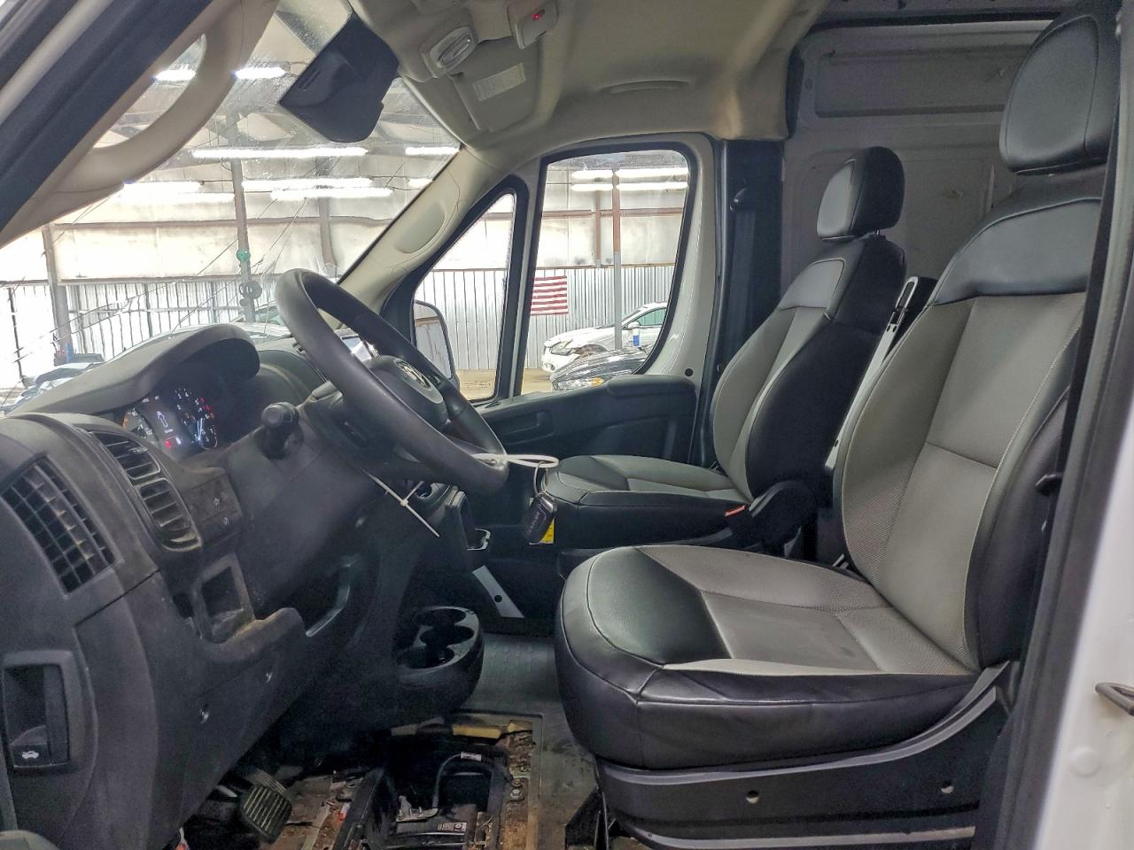 2023 Ram Promaster 2500 2500 High VIN: 3C6LRVDG9PE585578 Lot: 94540335