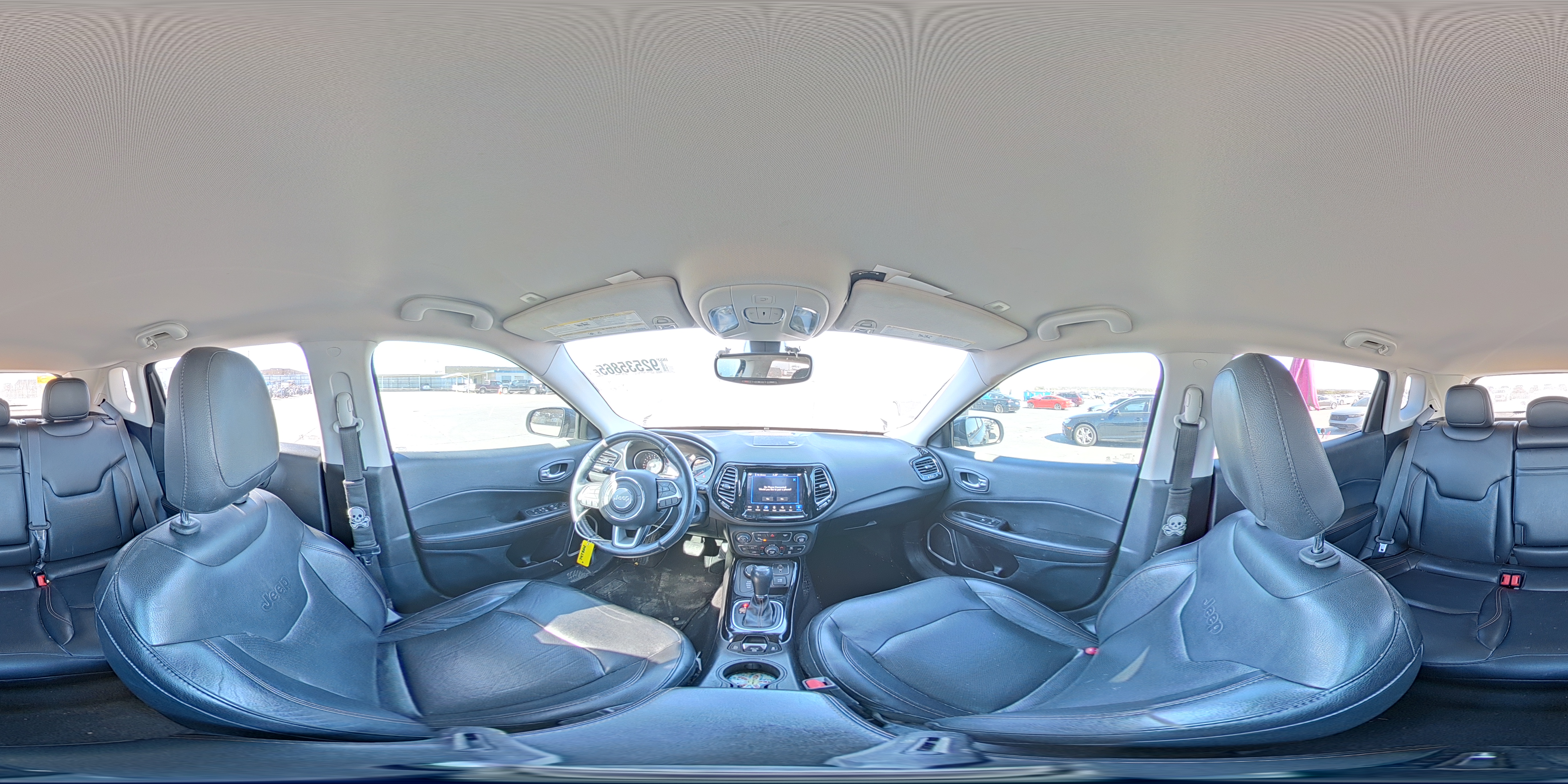 2018 Jeep Compass Limited VIN: 3C4NJDCB9JT283994 Lot: 92535865