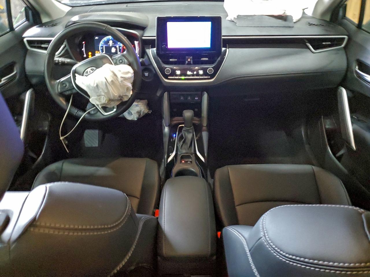 2025 Toyota Corolla Cross Xle VIN: 7MUDAABG7SV126506 Lot: 93342535