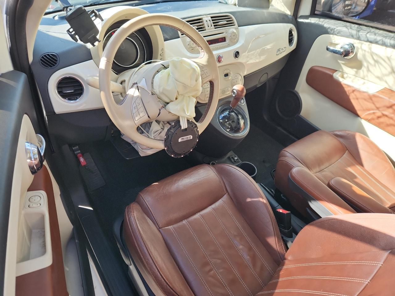 2015 Fiat 500 Lounge VIN: 3C3CFFCR3FT508262 Lot: 92121295