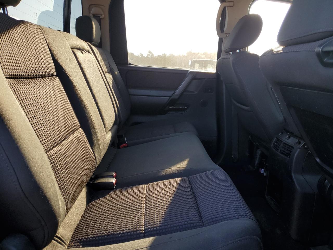 2011 Nissan Titan S VIN: 1N6BA0ED2BN316598 Lot: 92653545