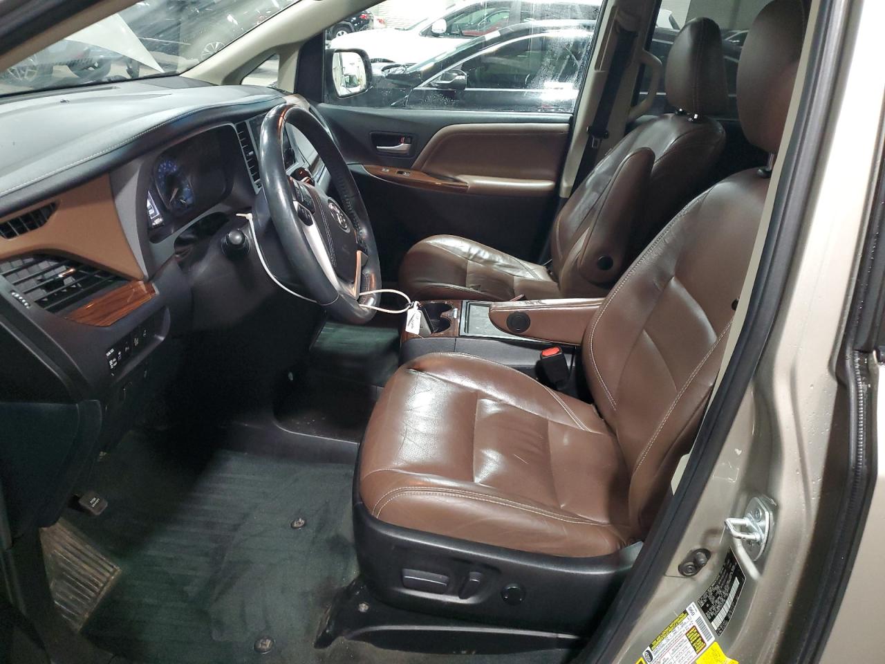 2016 Toyota Sienna Xle VIN: 5TDYK3DC7GS740798 Lot: 91404215