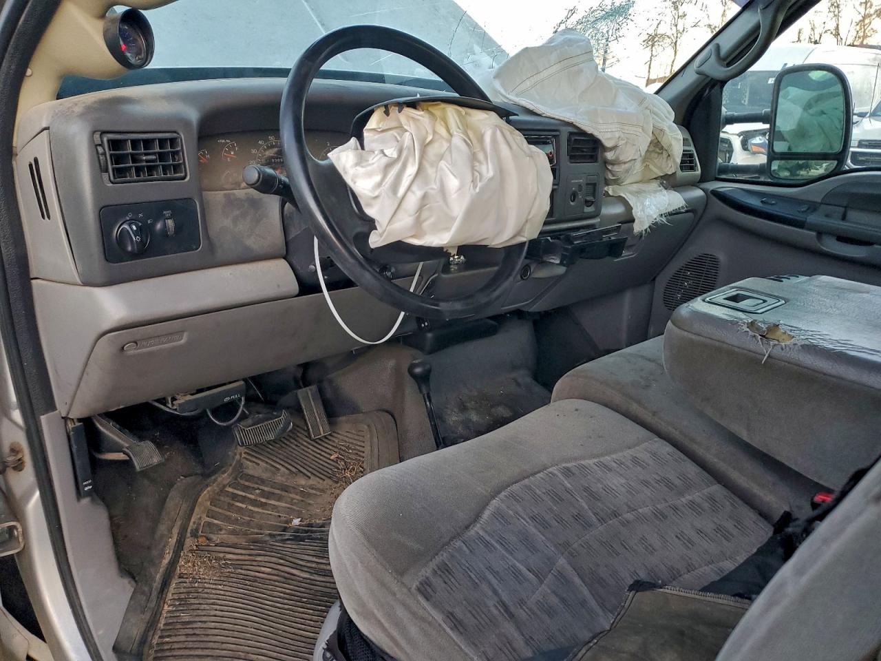 2000 Ford F250 Super Duty VIN: 1FTNX21F1YEB54585 Lot: 94648385