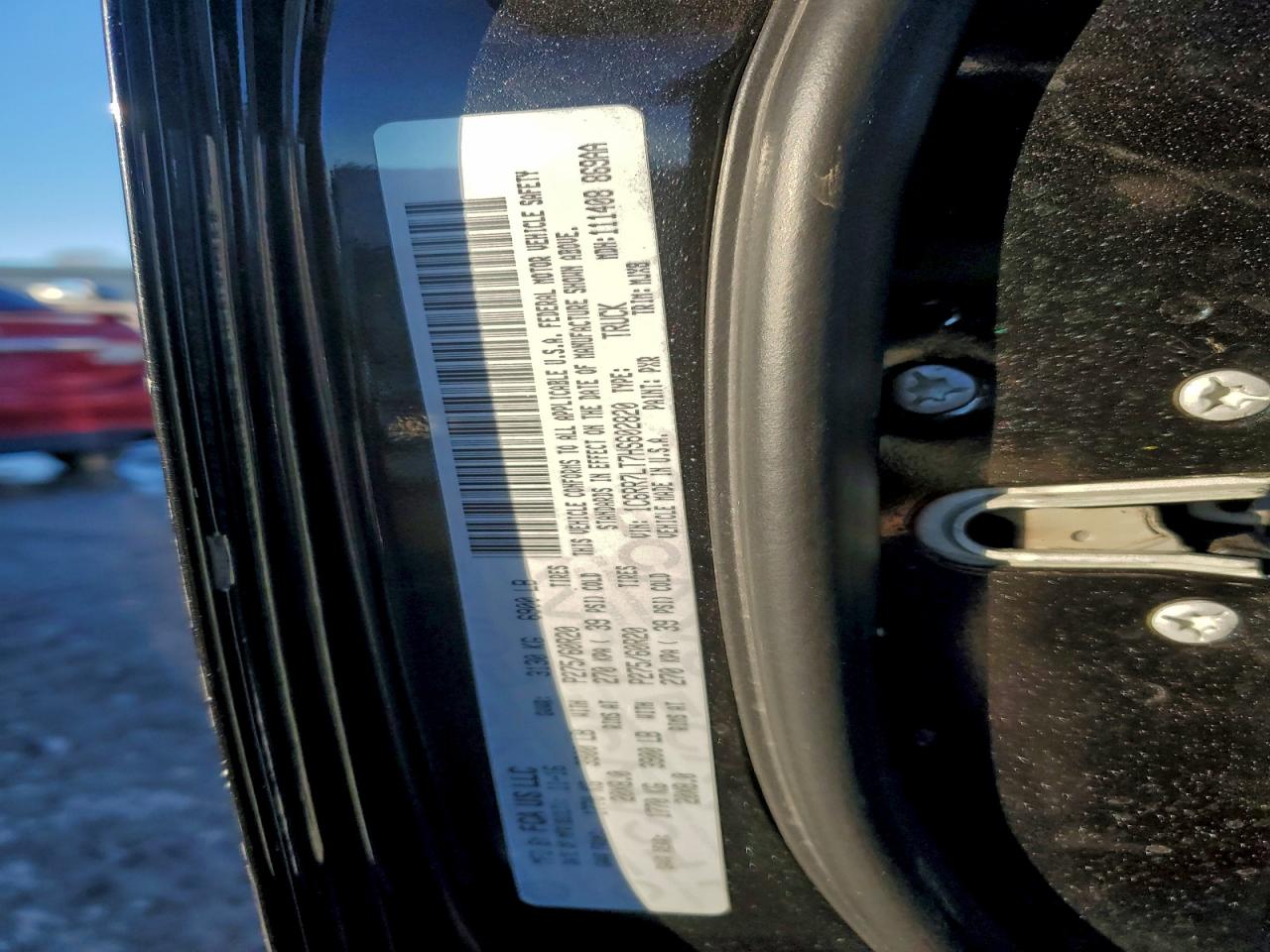 2017 Ram 1500 Slt VIN: 1C6RR7LT7HS602820 Lot: 94375745