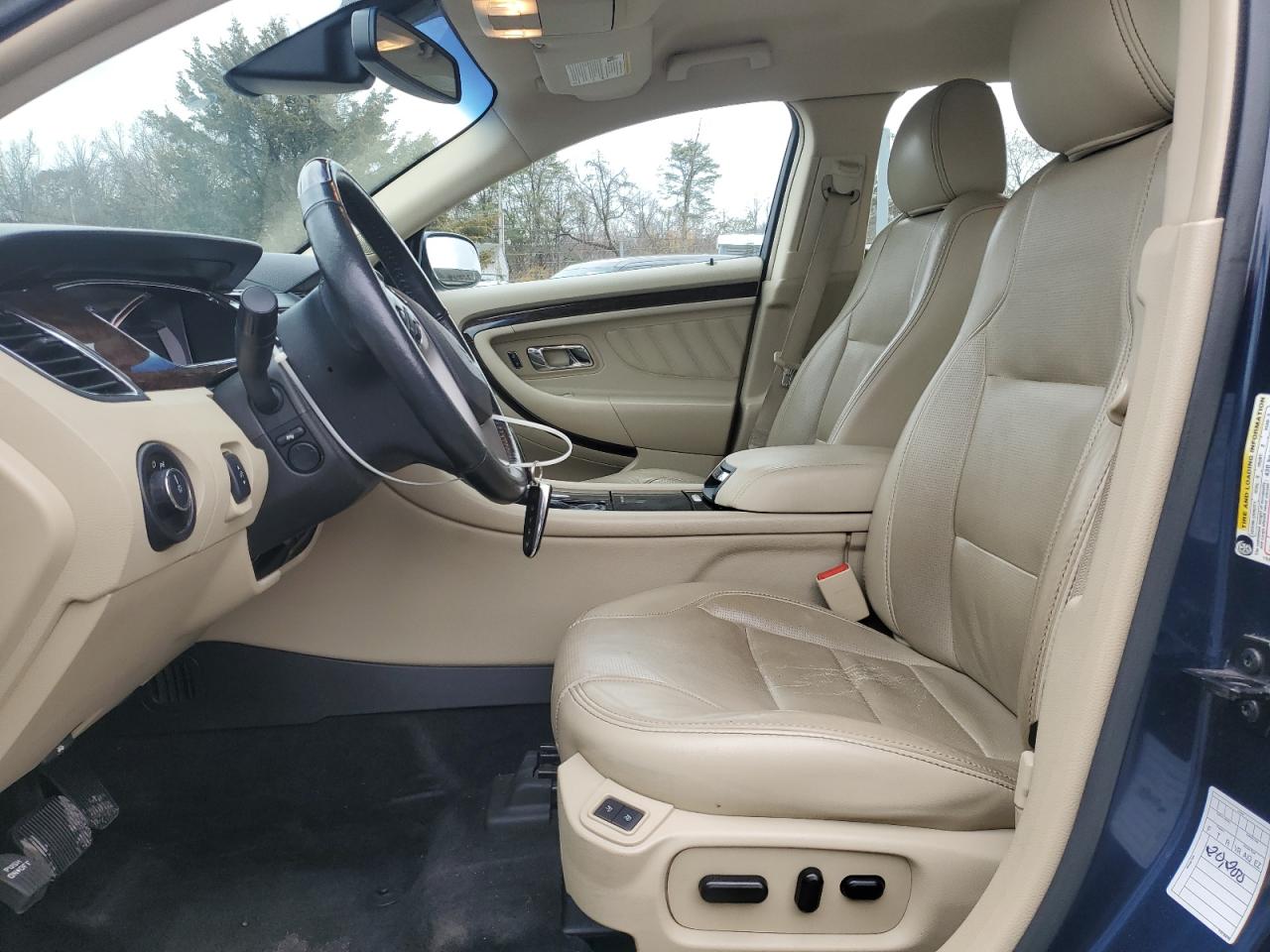 2017 Ford Taurus Limited VIN: 1FAHP2F80HG119229 Lot: 93290955