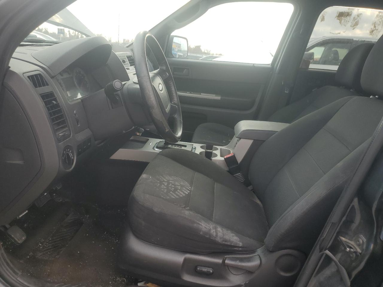 2009 Ford Escape Xlt VIN: 1FMCU03759KA25774 Lot: 92458775