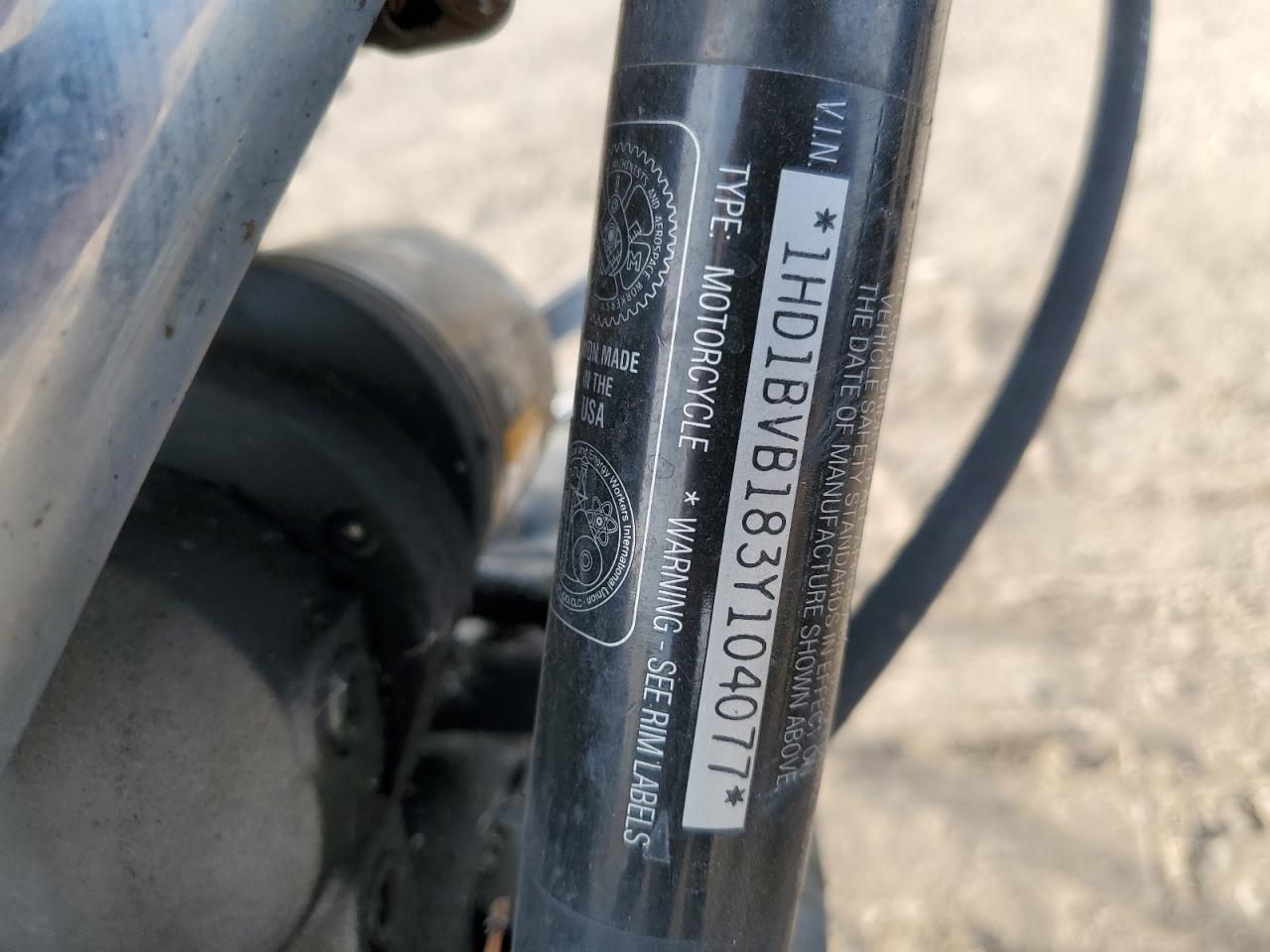 2003 Harley-Davidson Fxsti VIN: 1HD1BVB183Y104077 Lot: 90416635