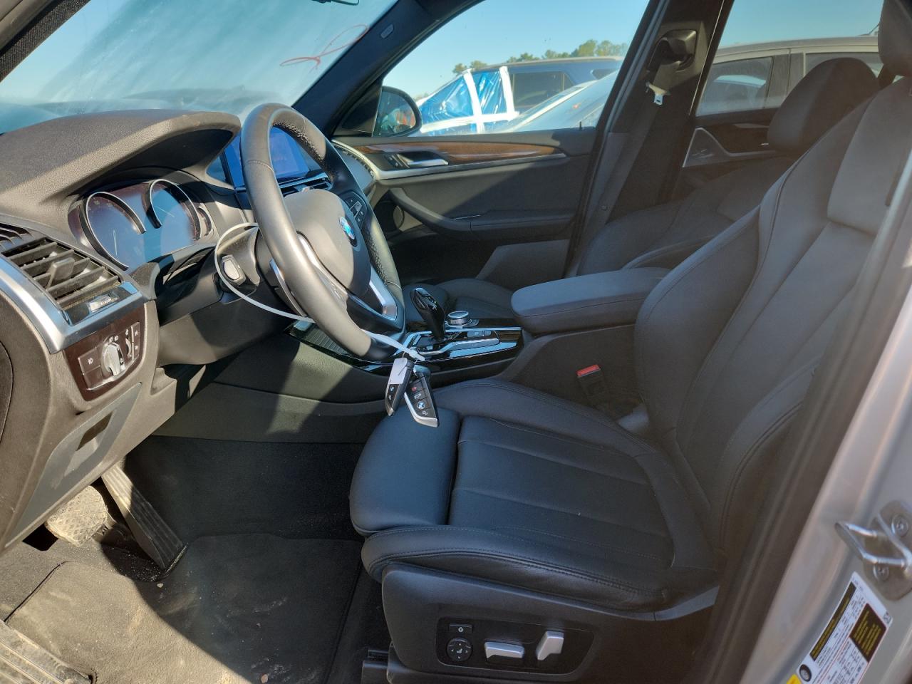 Фото: 5UXTY3C0XM9H15079