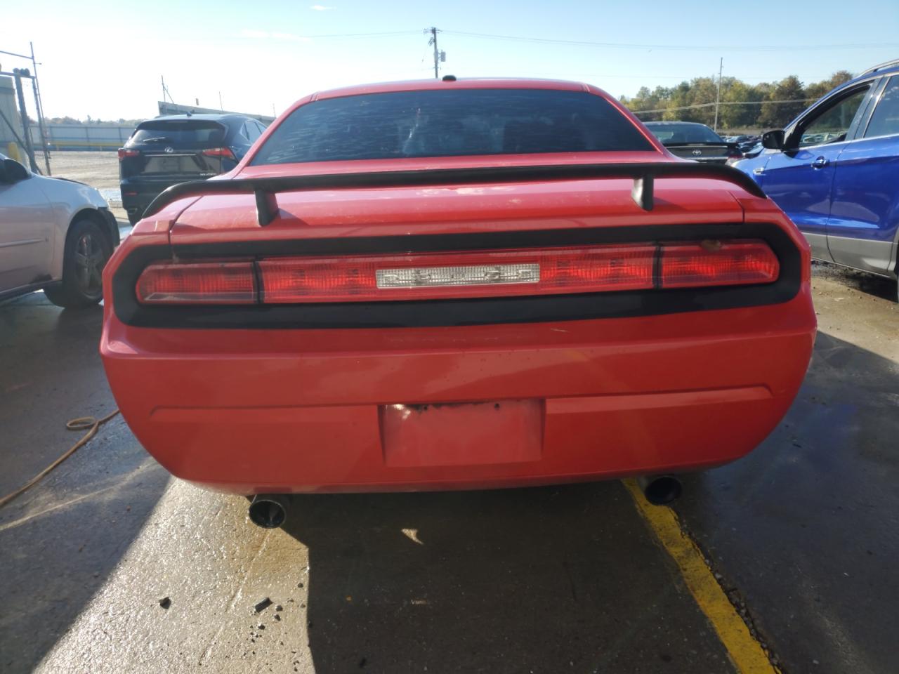 2009 Dodge Challenger Se VIN: 2B3LJ44V89H577120 Lot: 90893895