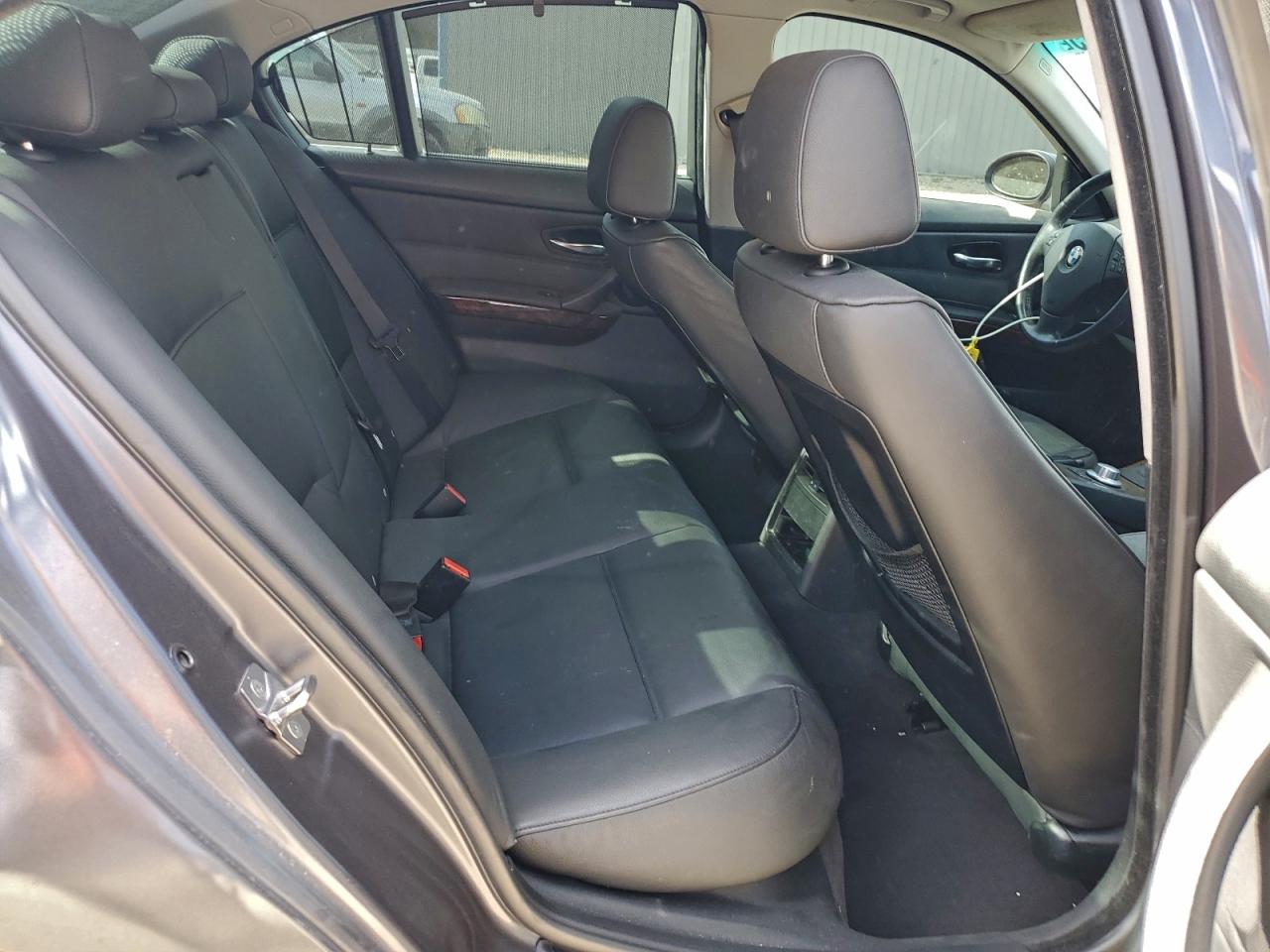 2006 BMW 330 I VIN: WBAVB33556KS34122 Lot: 92280845