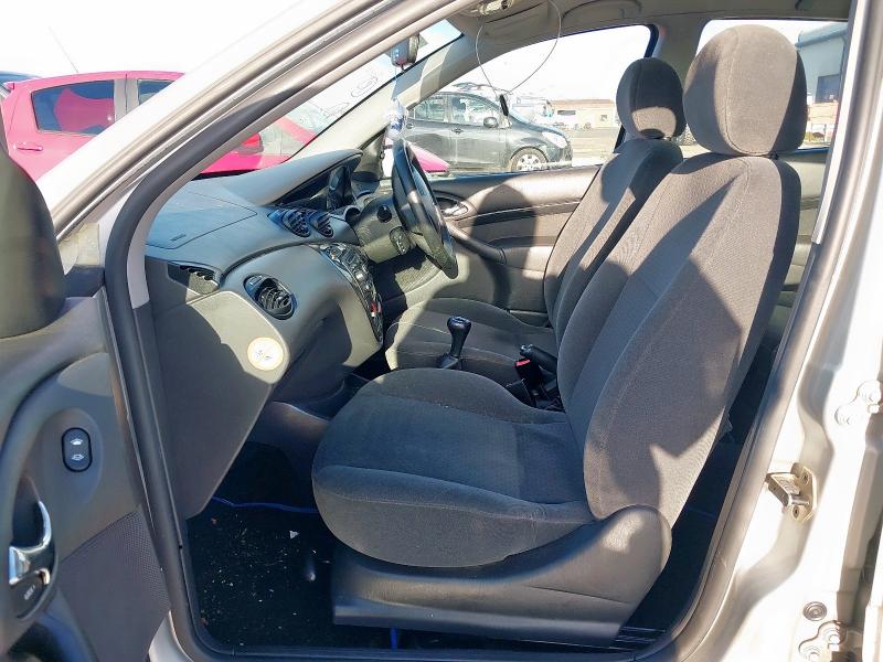 2002 FORD FOCUS FLIG