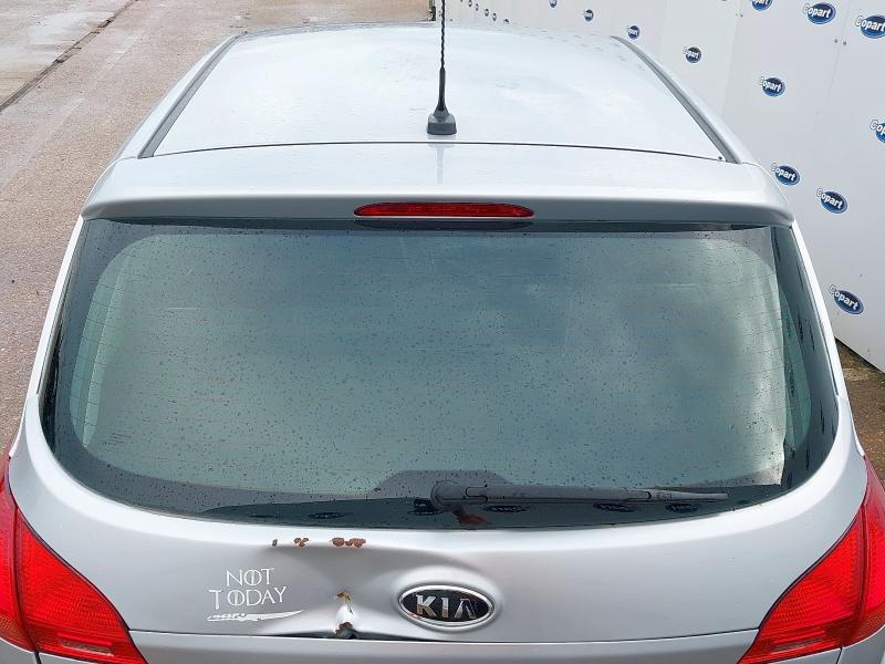 2010 KIA VENGA 1.6 2 5DR AUTO