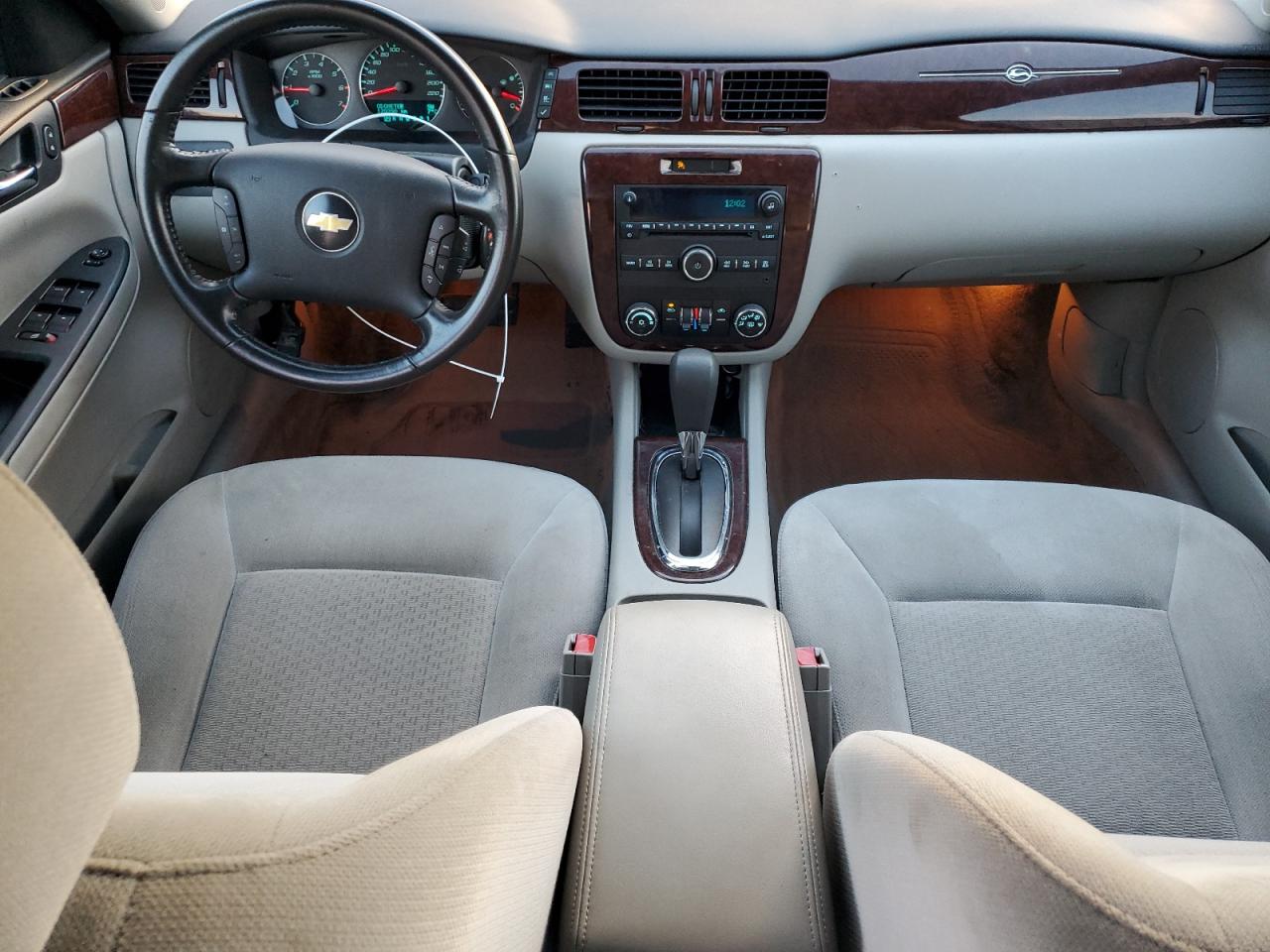 2010 Chevrolet Impala Lt VIN: 2G1WB5EK2A1243321 Lot: 93132425