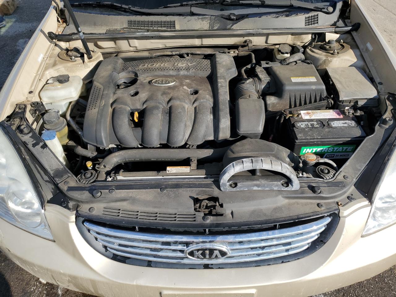 2008 Kia Optima Lx VIN: KNAGE123485208973 Lot: 92786005