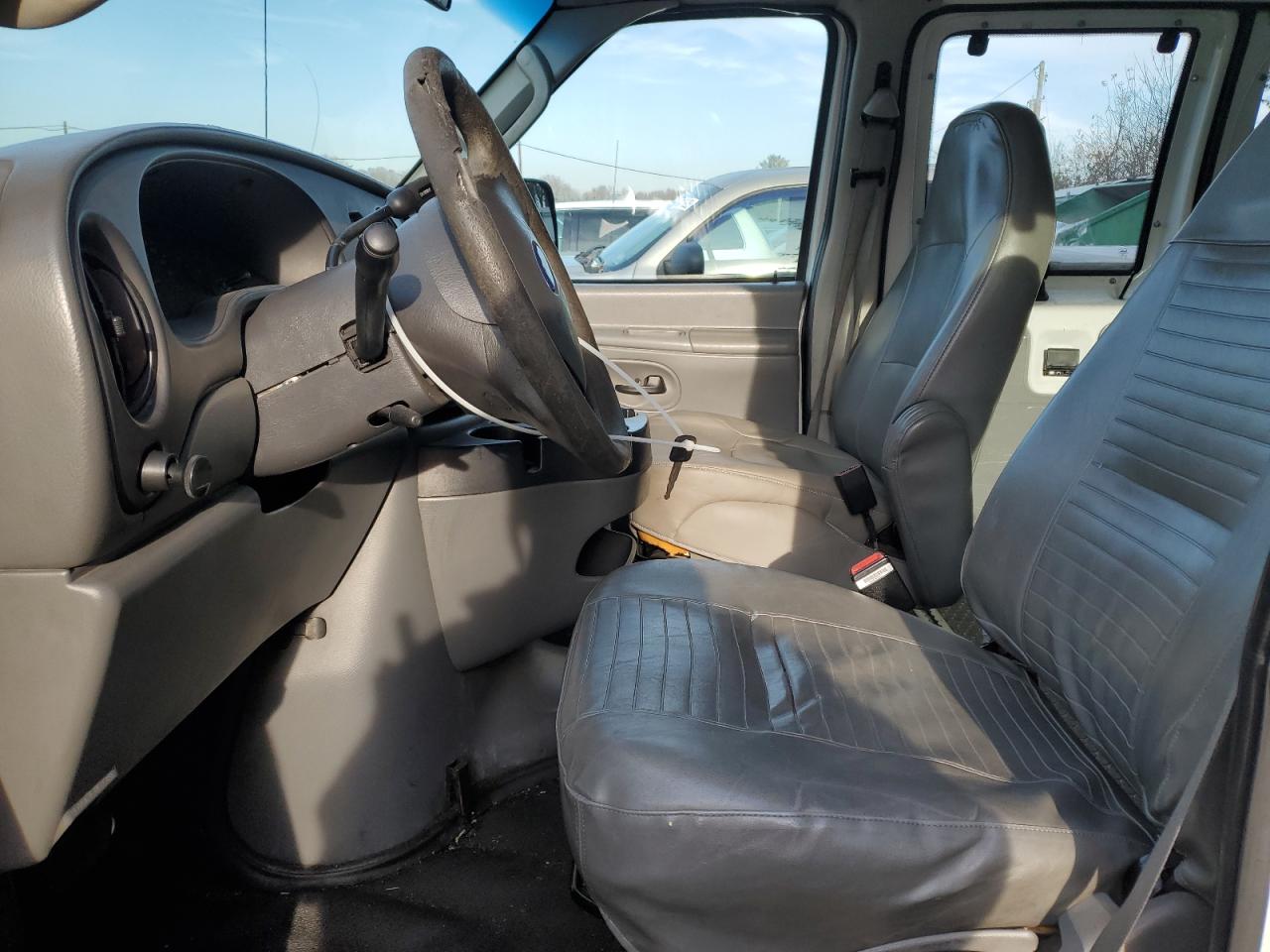 2006 Ford Econoline E250 Van VIN: 1FTNE24W56DA68541 Lot: 93600065