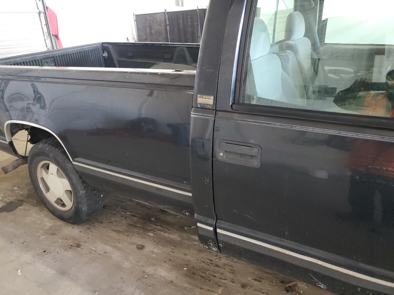 1996 Chevrolet Gmt-400 K1500 VIN: 1GCEK14R6TZ199540 Lot: 92503085