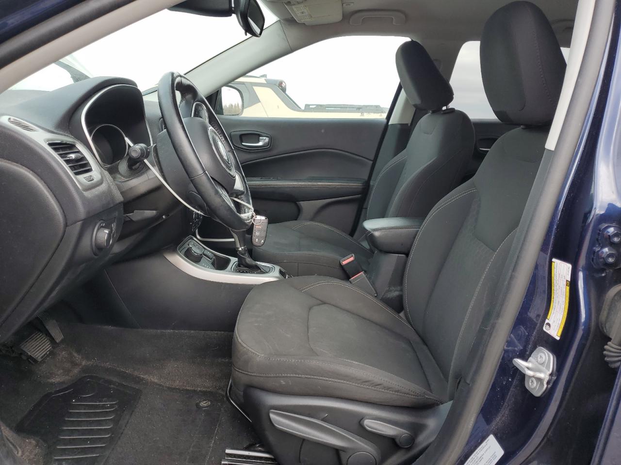 2018 Jeep Compass Sport VIN: 3C4NJDABXJT132164 Lot: 93132745