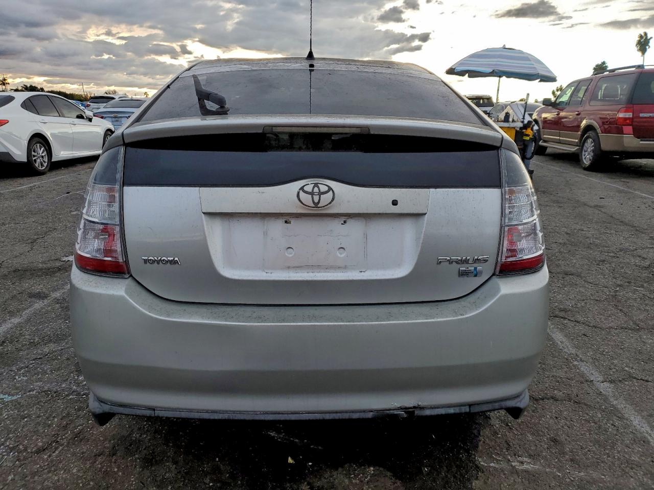 2004 Toyota Prius VIN: JTDKB20U840093681 Lot: 93907615