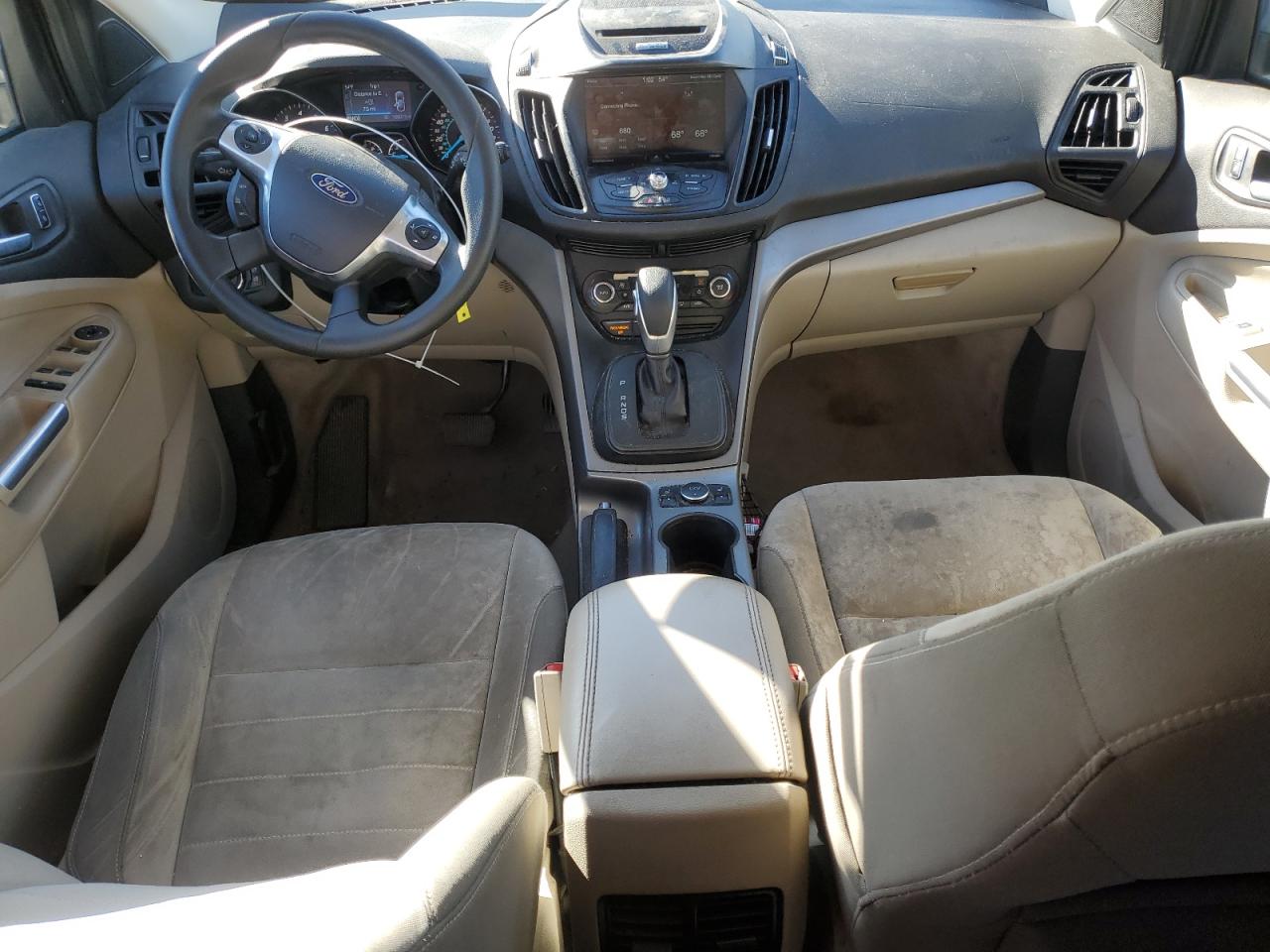 2015 Ford Escape Se VIN: 1FMCU0G90FUA84288 Lot: 92581525