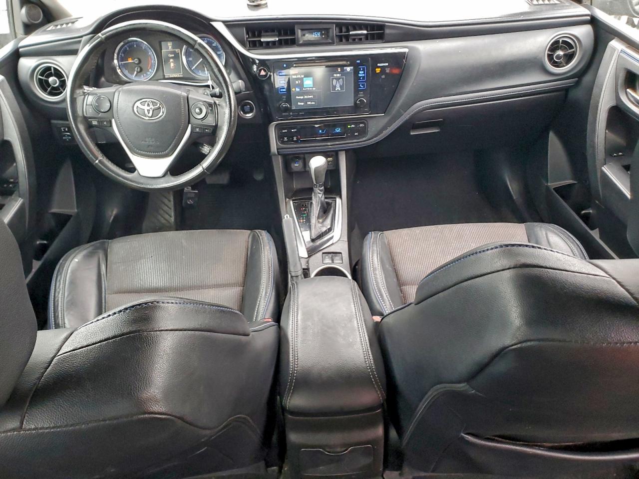 2017 Toyota Corolla L VIN: 5YFBURHE3HP597938 Lot: 93965975