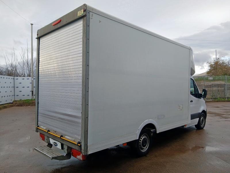 2021 MERCEDES BENZ SPRINTER P