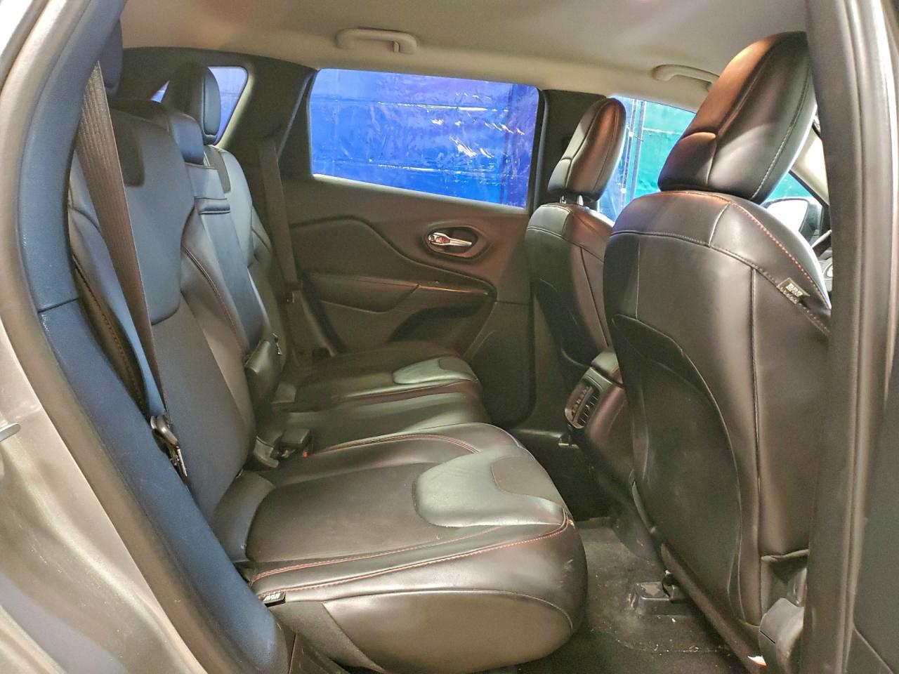 2015 Jeep Cherokee Trailhawk VIN: 1C4PJMBS1FW756380 Lot: 94558035