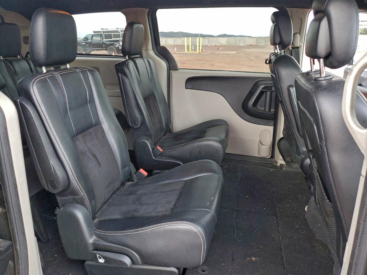 2018 Dodge Grand Caravan Sxt VIN: 2C4RDGCG1JR267068 Lot: 93283205