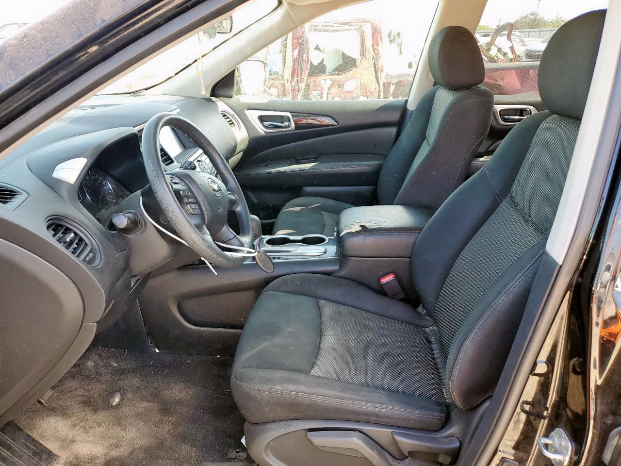 2018 Nissan Pathfinder S VIN: 5N1DR2MN6JC640069 Lot: 92322075