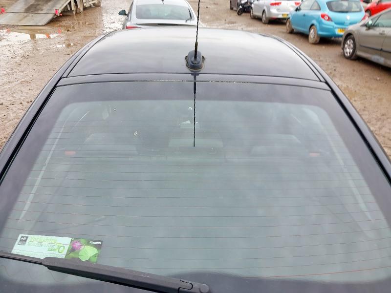 2005 VAUXHALL VECTRA 1.8I ELITE 5DR