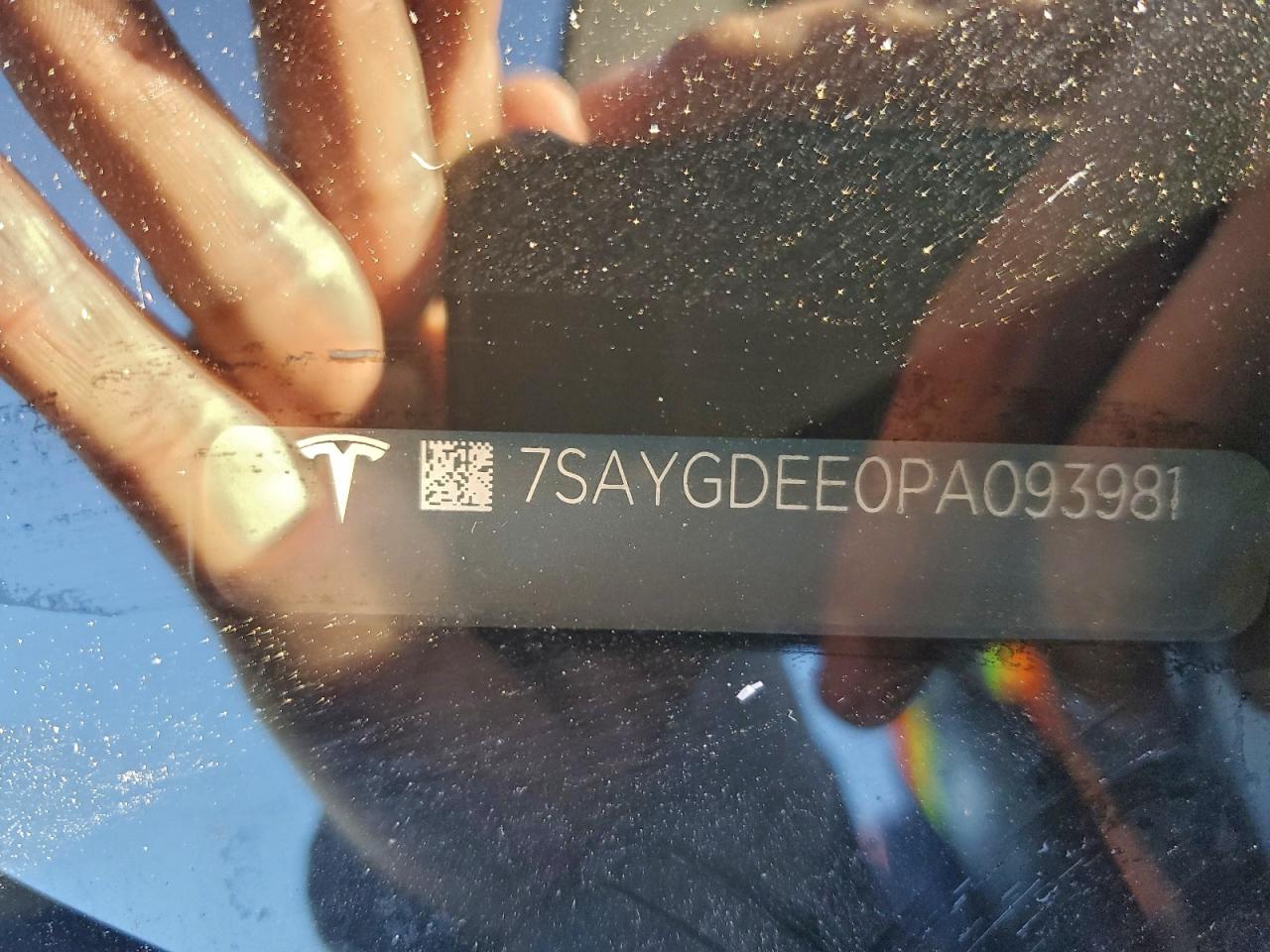 2023 Tesla Model Y VIN: 7SAYGDEE0PA093981 Lot: 94515555