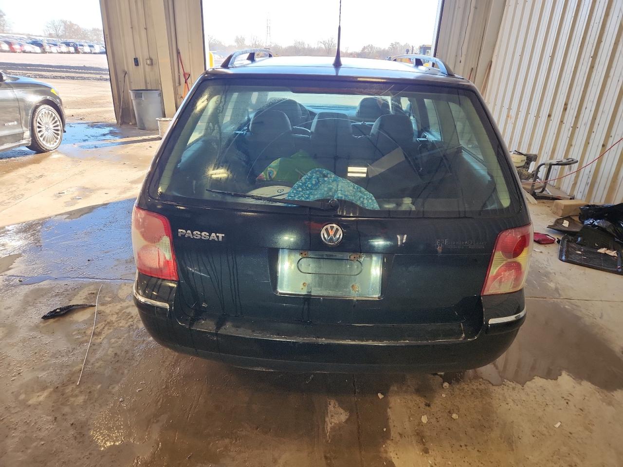 2001 Volkswagen Passat Gls VIN: WVWVD63B91E254904 Lot: 92263545