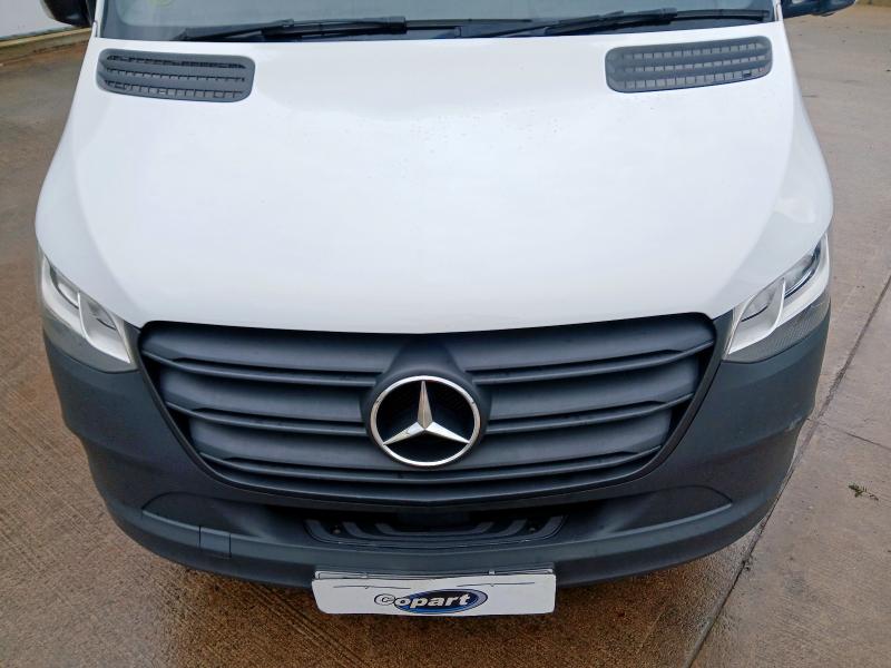 2021 MERCEDES BENZ SPRINTER P