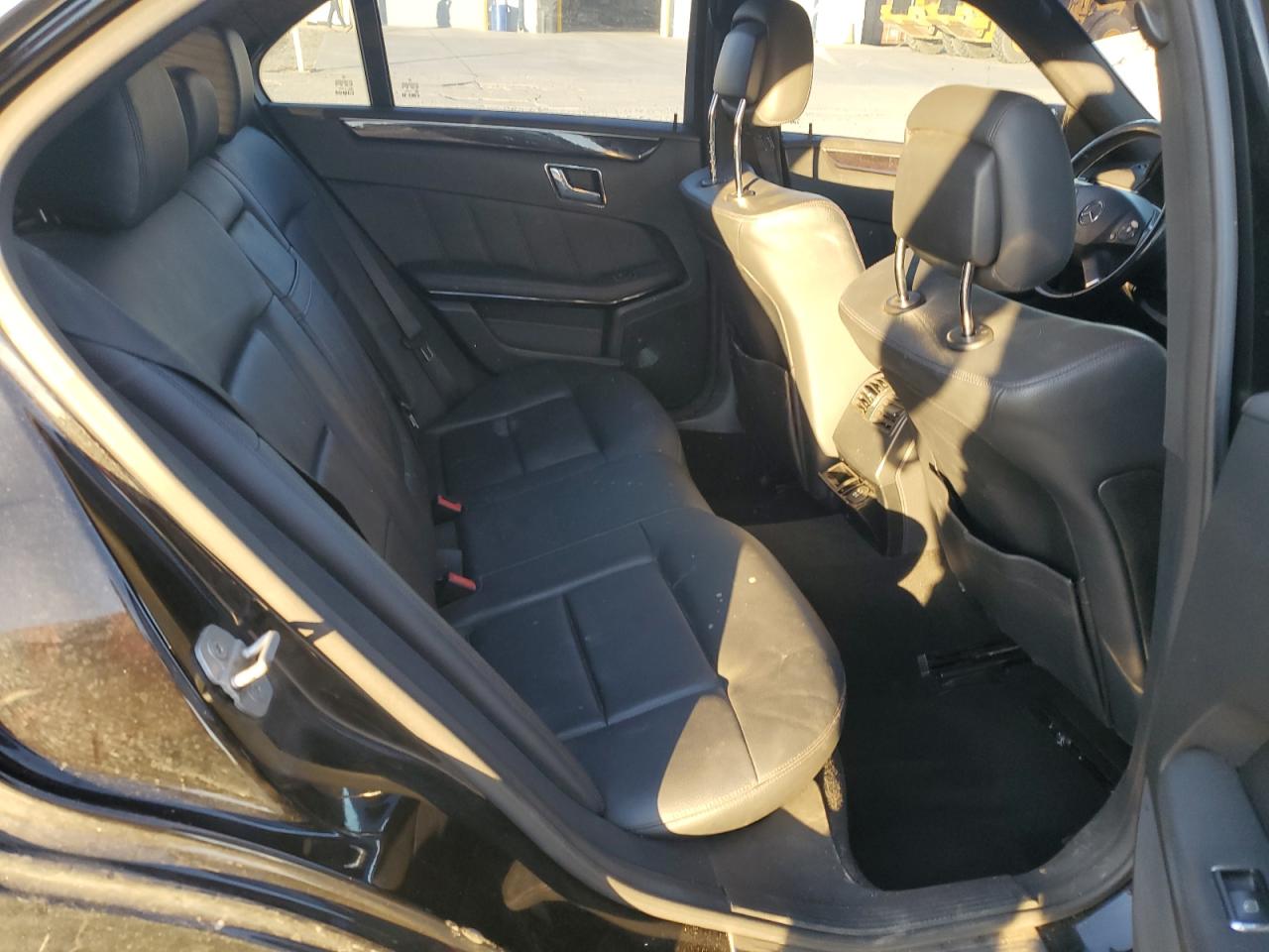 2010 Mercedes-Benz E 350 VIN: WDDHF5GB8AA106560 Lot: 93404645