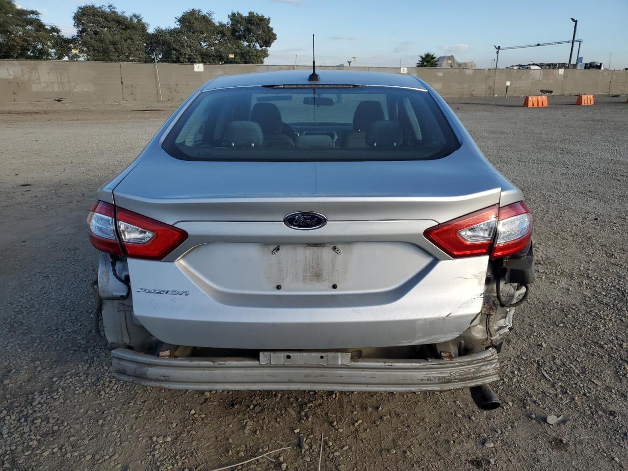 2014 Ford Fusion S VIN: 1FA6P0G72E5358628 Lot: 92691725