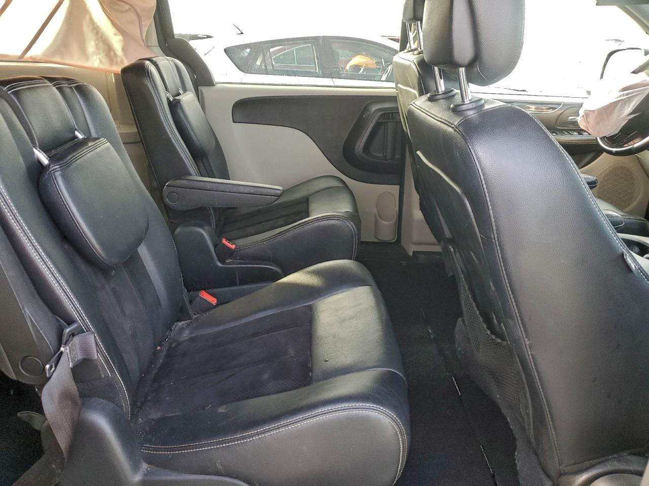 2017 Dodge Grand Caravan Sxt VIN: 2C4RDGCG7HR852294 Lot: 92709105