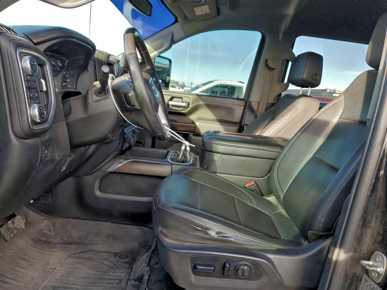 2021 GMC Sierra K2500 Slt VIN: 1GT49NEY8MF197652 Lot: 94118075